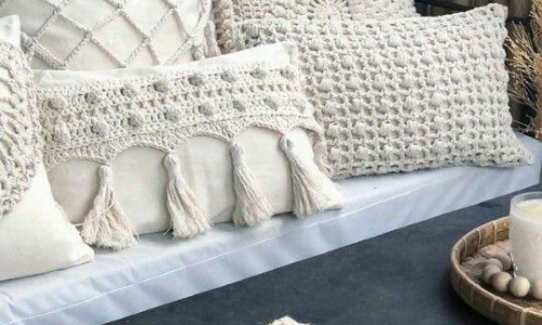 CROCHÊ EM FOCO NAS TENDÊNCIAS EM DECORAÇÃO 2024 CROCHÊ EM FOCO NAS TENDÊNCIAS EM DECORAÇÃO 2024